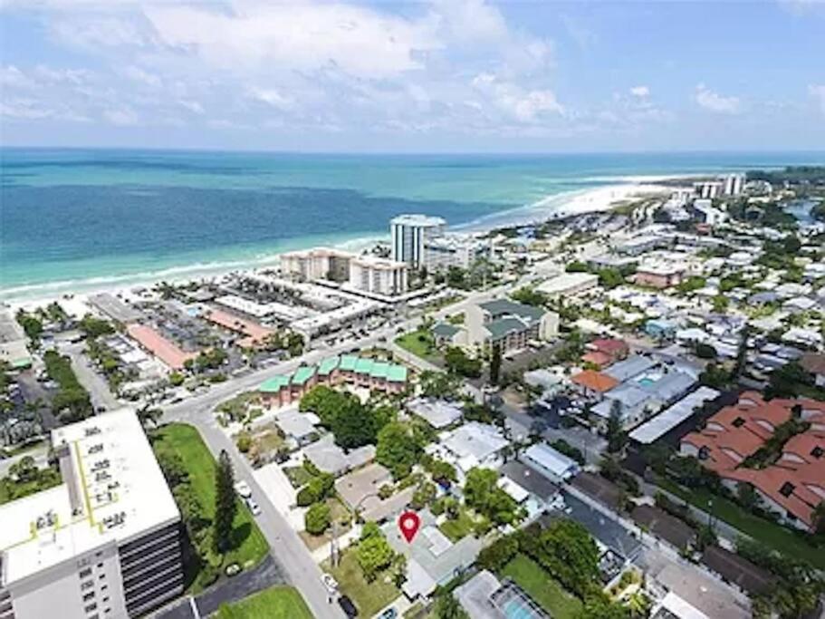 Lovely 1 Bedroom Unit Across From Lido Key Beach Sarasota megye Kültér fotó