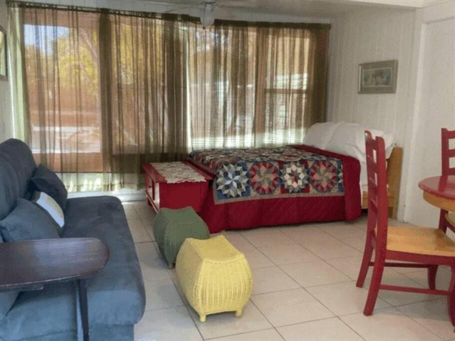 Lovely 1 Bedroom Unit Across From Lido Key Beach Sarasota megye Kültér fotó